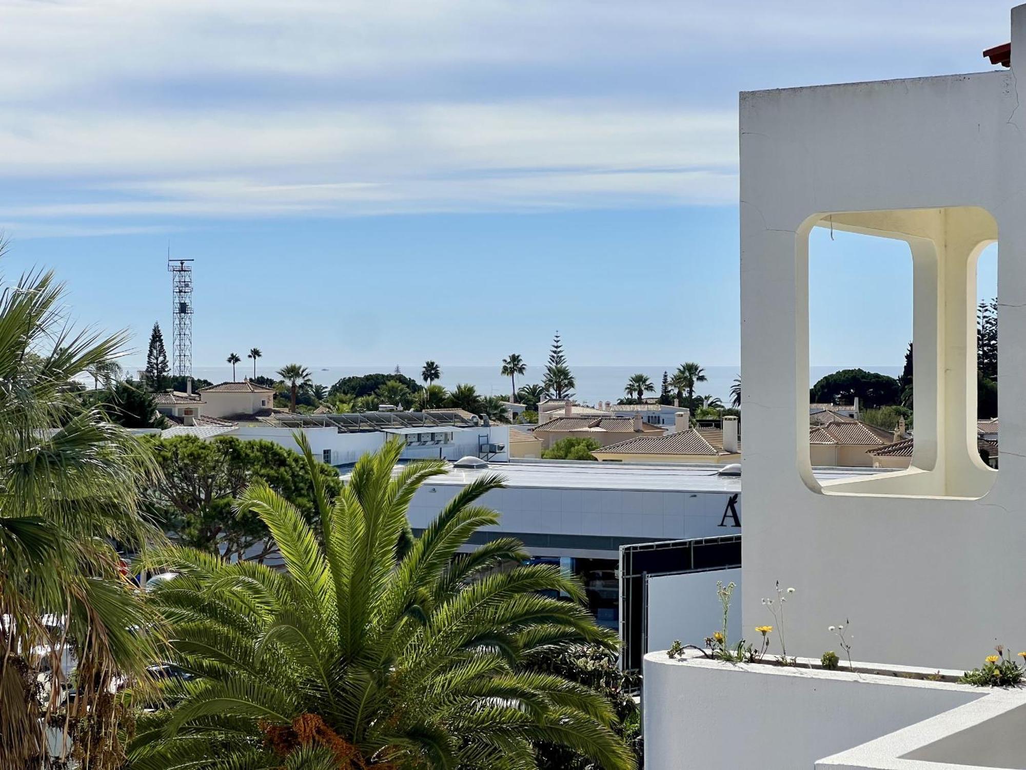 Appartamento Albufeira Delight With Pool By Homing Guia  Esterno foto