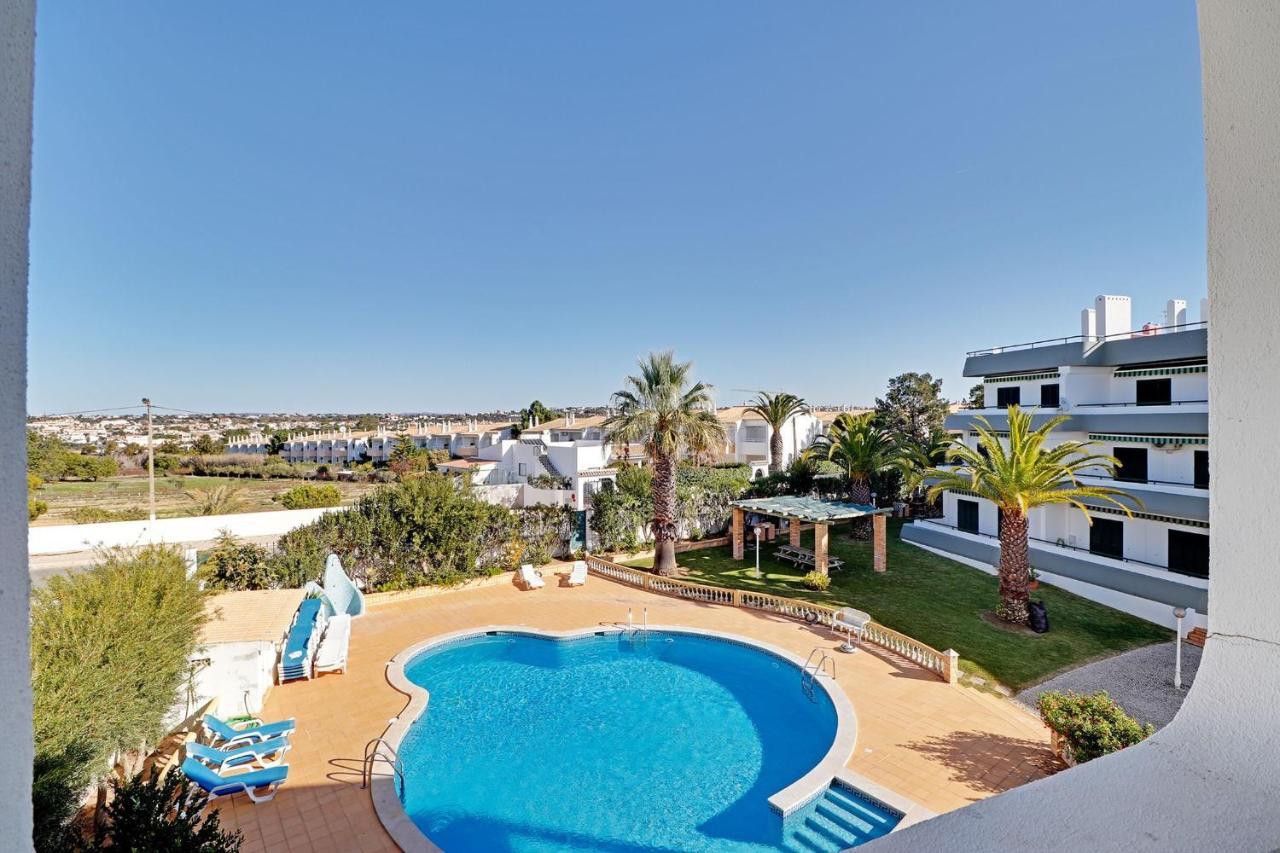Appartamento Albufeira Delight With Pool By Homing Guia  Esterno foto