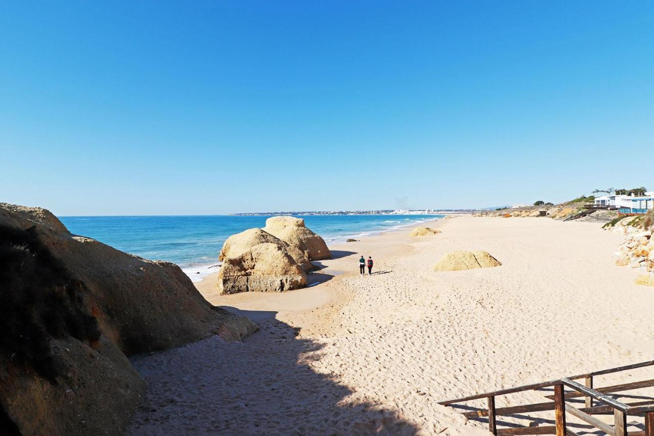 Appartamento Albufeira Delight With Pool By Homing Guia  Esterno foto